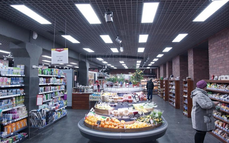 Cветодиодное освещение в продуктовых магазинах